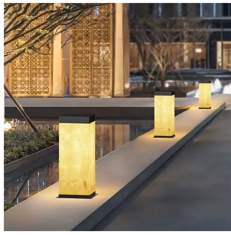 Glowing Cube LED Garden Lamp